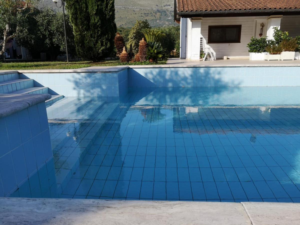 Villetta Blue Garden Sonnino Exterior foto